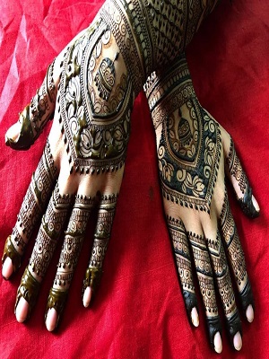 Bridal mehndi